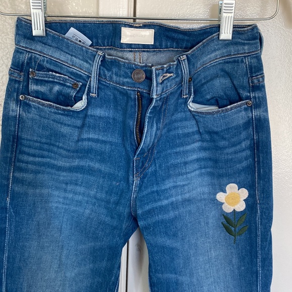 MOTHER denim flower embroidered flare jeans - Picture 3 of 4